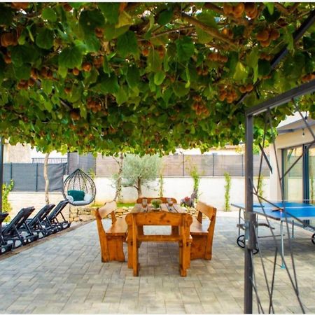 فيلا House With Pool Poli Stare Nuoni Žminj المظهر الخارجي الصورة
