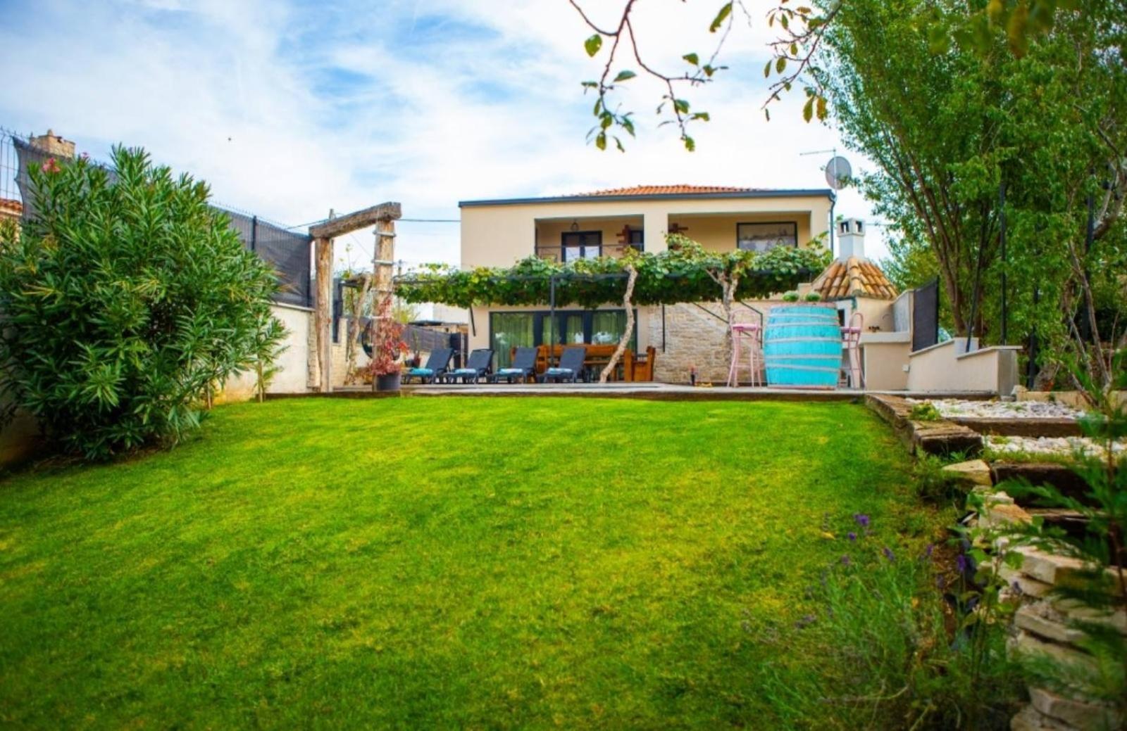 فيلا House With Pool Poli Stare Nuoni Žminj المظهر الخارجي الصورة